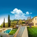 Siora Tanto Rustic Villa