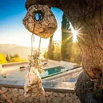 Siora Tanto Rustic * Exanthia