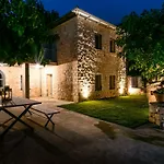 빌라 Siora Tanto Rustic Exanthia