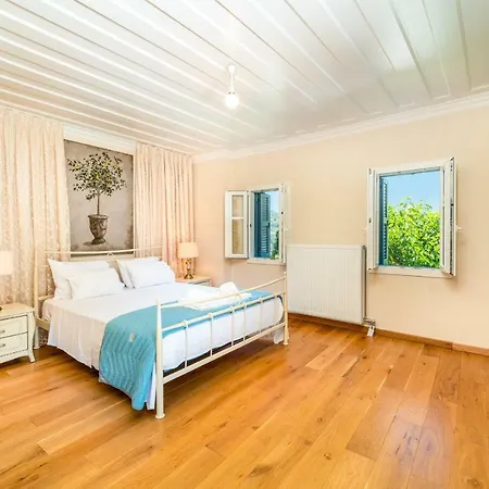 Siora Tanto Rustic Villa Exanthia